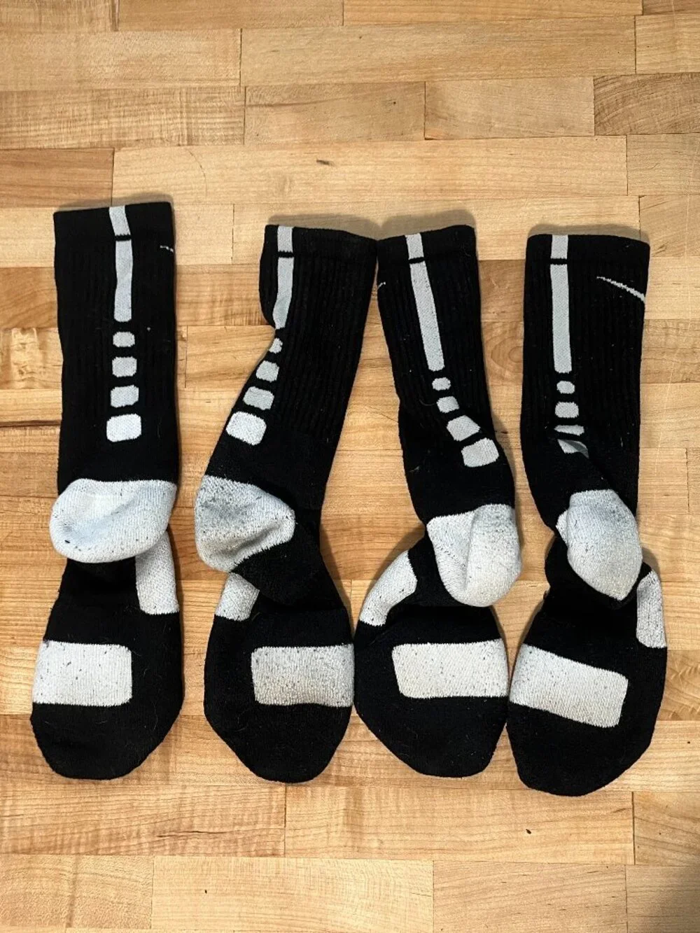 Nike lot pairs
